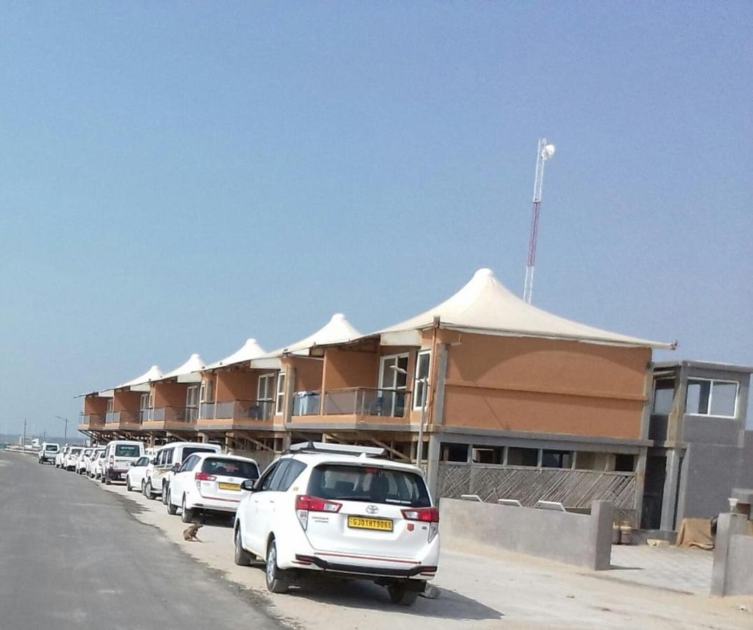 The Fern Leo Beach Resort , Madhavpur Porbandar Bagian luar foto