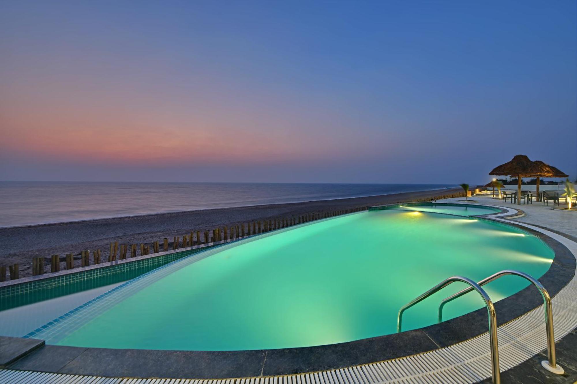 The Fern Leo Beach Resort , Madhavpur Porbandar Bagian luar foto