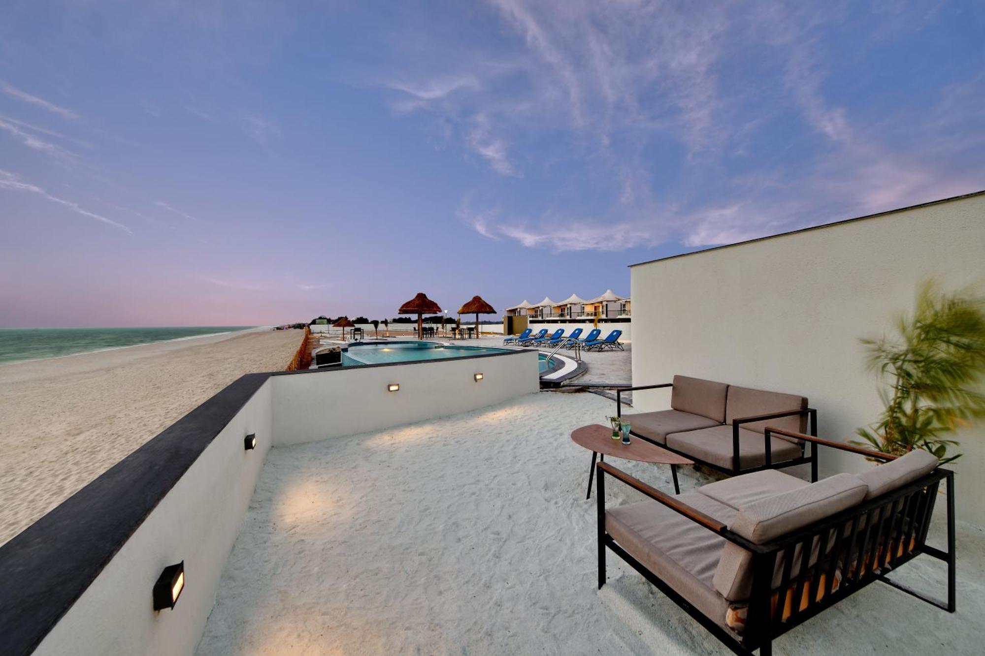 The Fern Leo Beach Resort , Madhavpur Porbandar Bagian luar foto