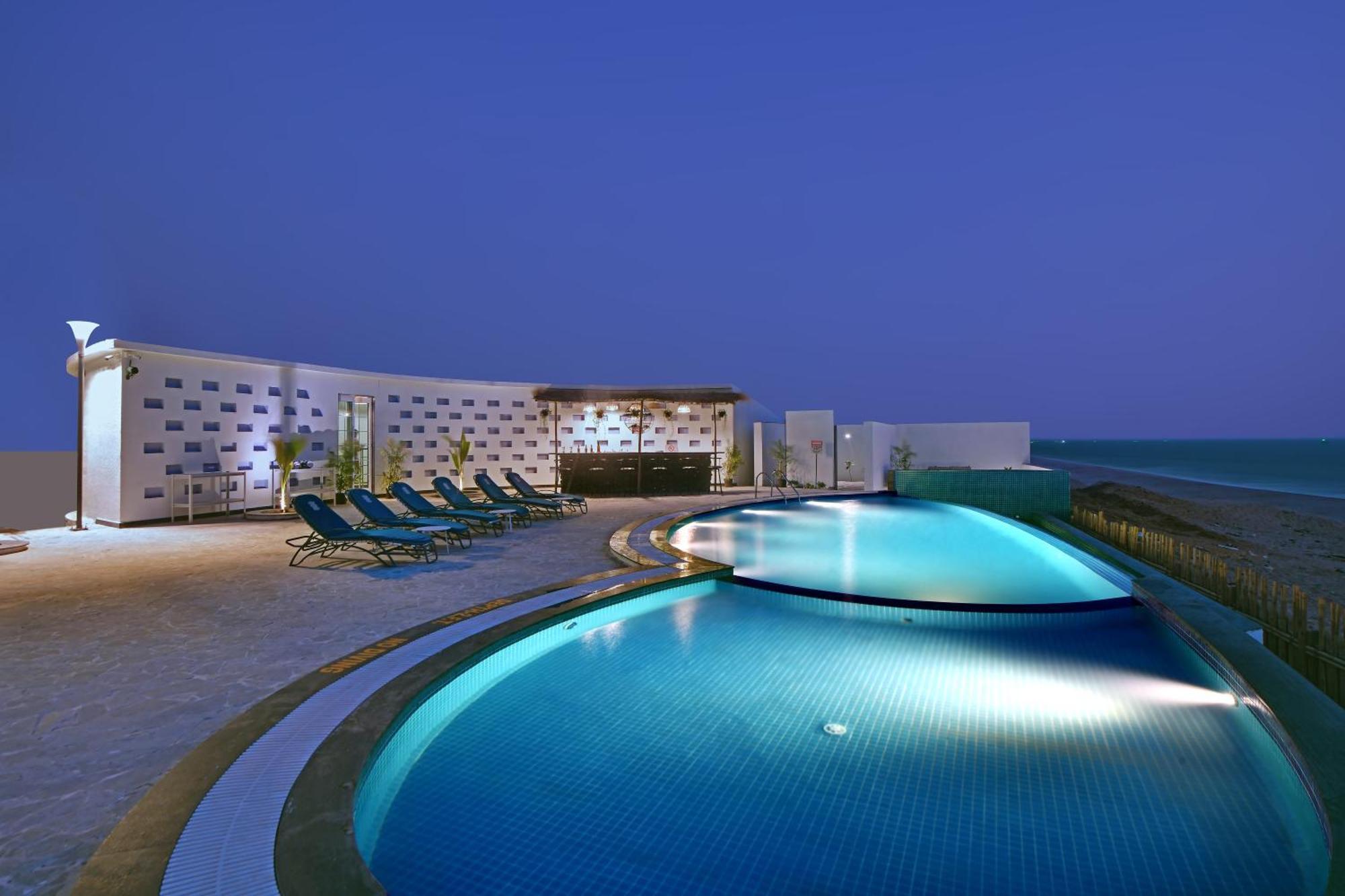 The Fern Leo Beach Resort , Madhavpur Porbandar Bagian luar foto