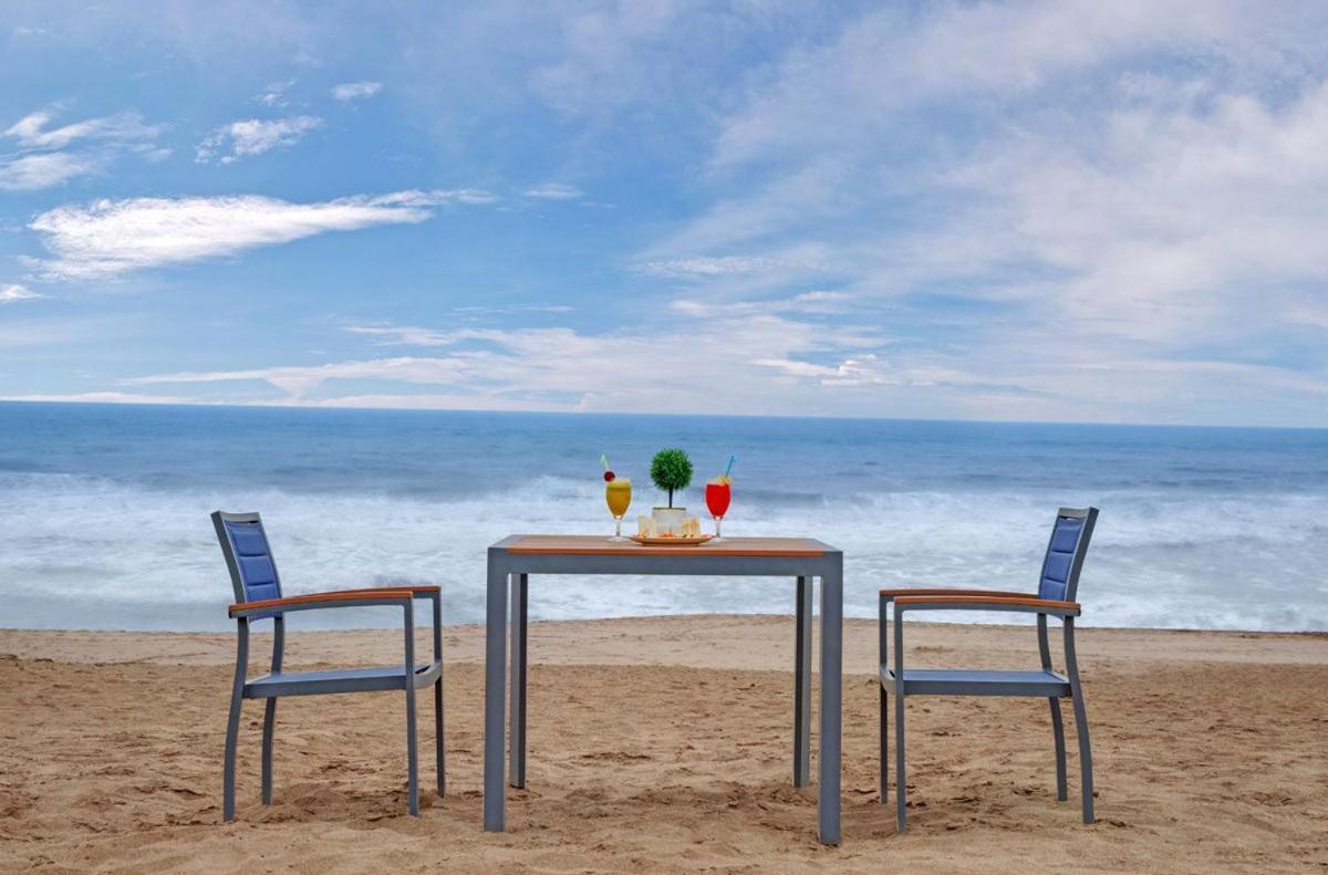 The Fern Leo Beach Resort , Madhavpur Porbandar Bagian luar foto